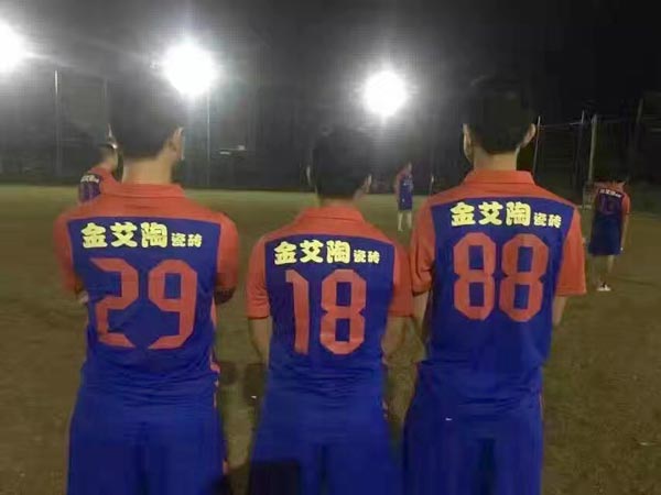 健康運動，致力善舉，興寧叼嘿软件下载大全陶足球隊好樣的！