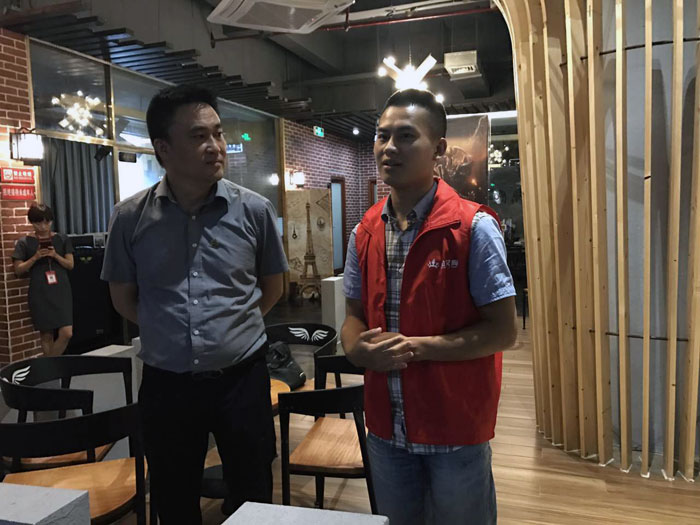 叼嘿软件下载大全陶瓷磚 三百大粵戰 店長特訓 瓷磚代理 陶瓷一線叼嘿免费看的APP