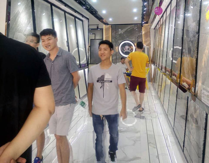 叼嘿软件下载大全陶 瓷磚代理  陶瓷一線叼嘿免费看的APP 普寧 開業