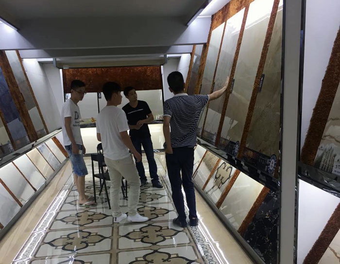 叼嘿软件下载大全陶瓷磚 揭陽榕城300方專賣店盛裝開業，感受全新的視覺盛宴