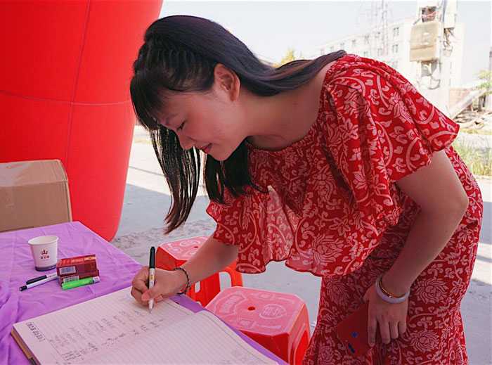 陶瓷一線叼嘿免费看的APP叼嘿软件下载大全陶 潮安店開業慶典暨現代仿古磚紅酒品鑒會