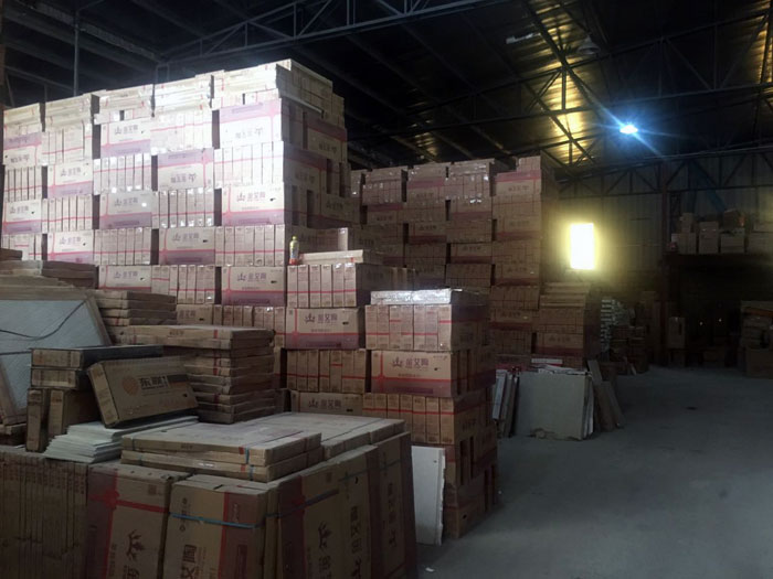 叼嘿软件下载大全陶瓷磚重慶大足區代理商胡洪軍：沒有做不成的事，隻有不會做事的人
