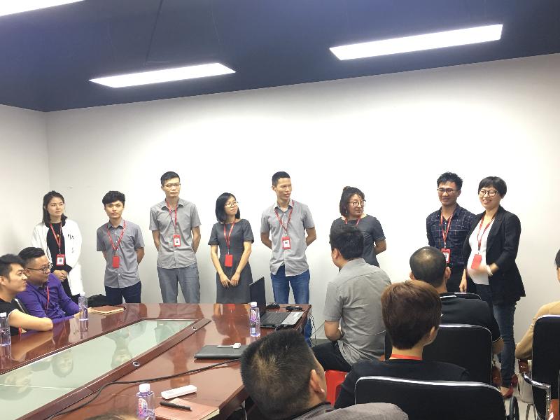 叼嘿软件下载大全陶設計師團隊集體亮相